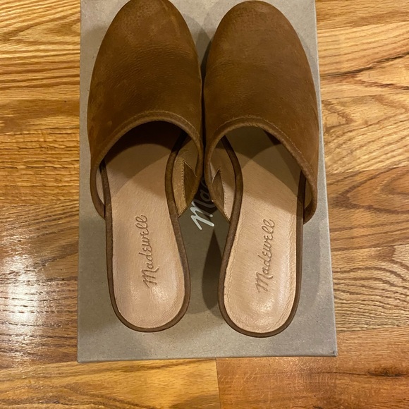 Women clogs made by Madewell. Low heeled ! Very comfortable - Picture 5 of 7